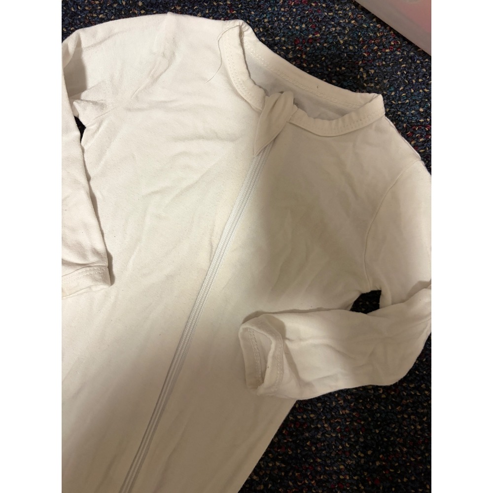 Kyte Baby Bamboo Rayon Zippered Footless Sleeper White 6-12 Months Long Sleeve